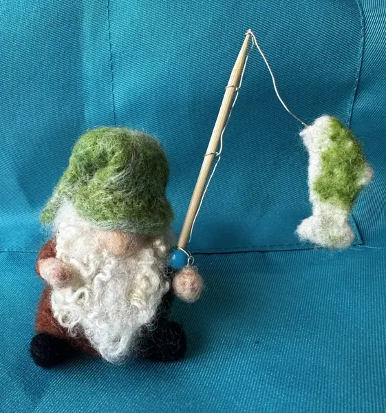 Needle Felted Fishing Gnome (Green Hat)